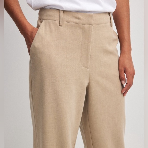 na-kd Pants - NWT| Mid- Waist Beige Suit Trousers bu Na-Kd | EU 38